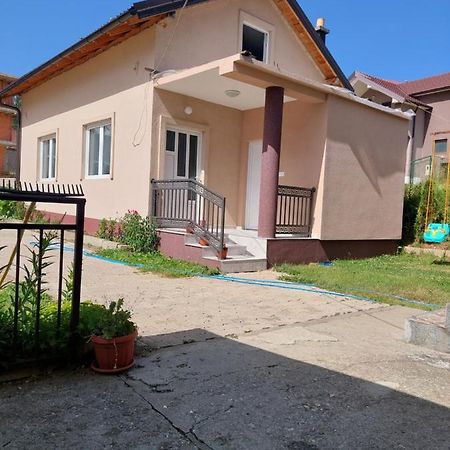 Sara Apartments Plav Ngoại thất bức ảnh