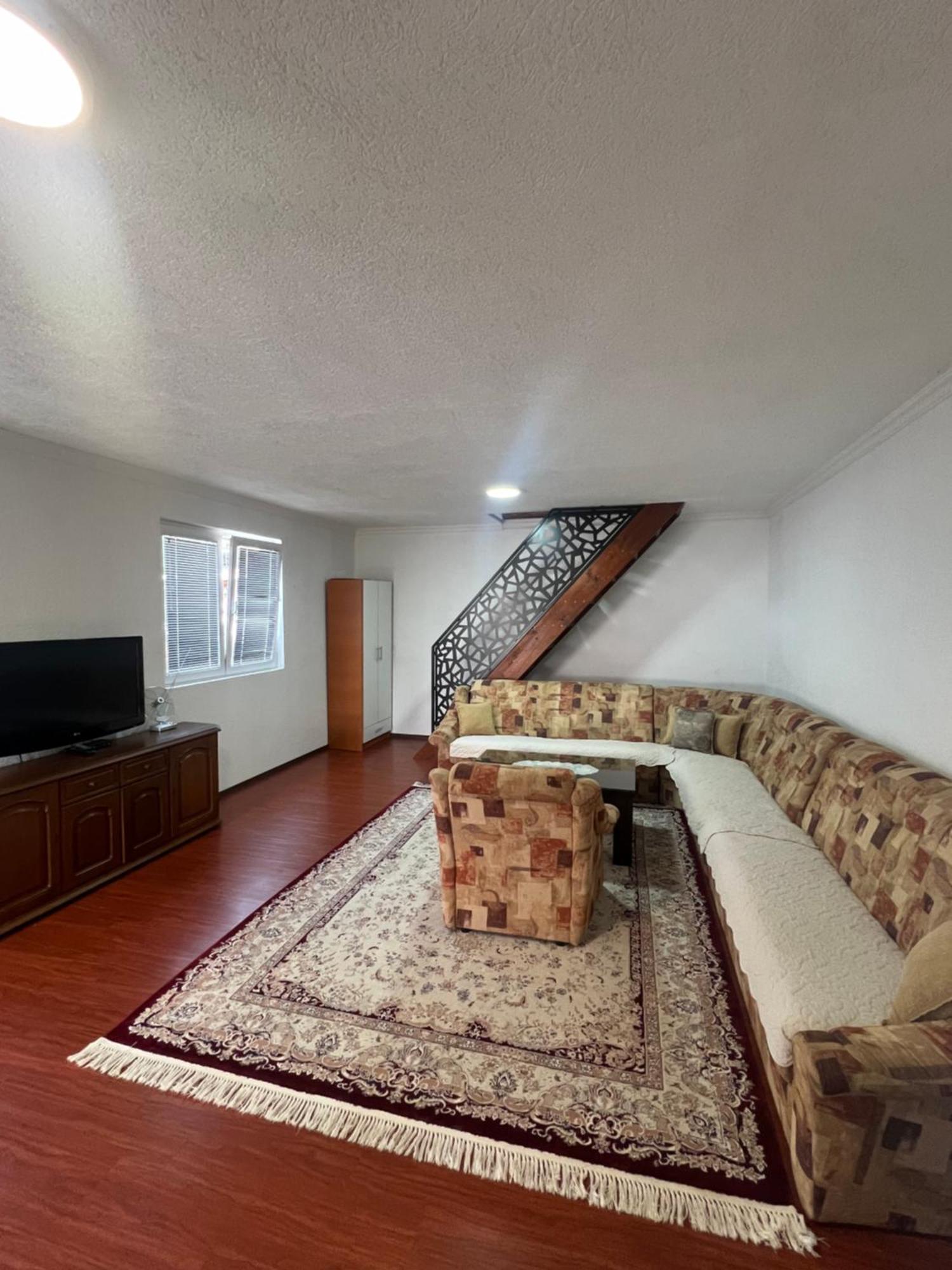Sara Apartments Plav Ngoại thất bức ảnh